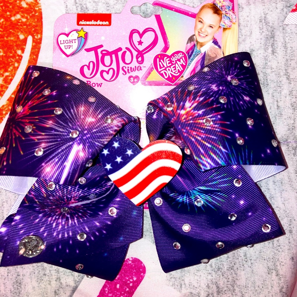 Jojo Siwa Bow